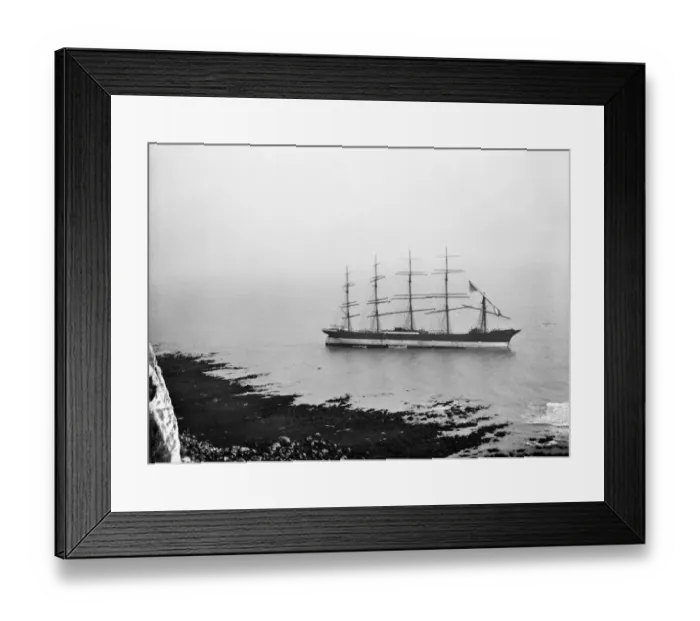 Framed Print : The Preussen DAR_P01