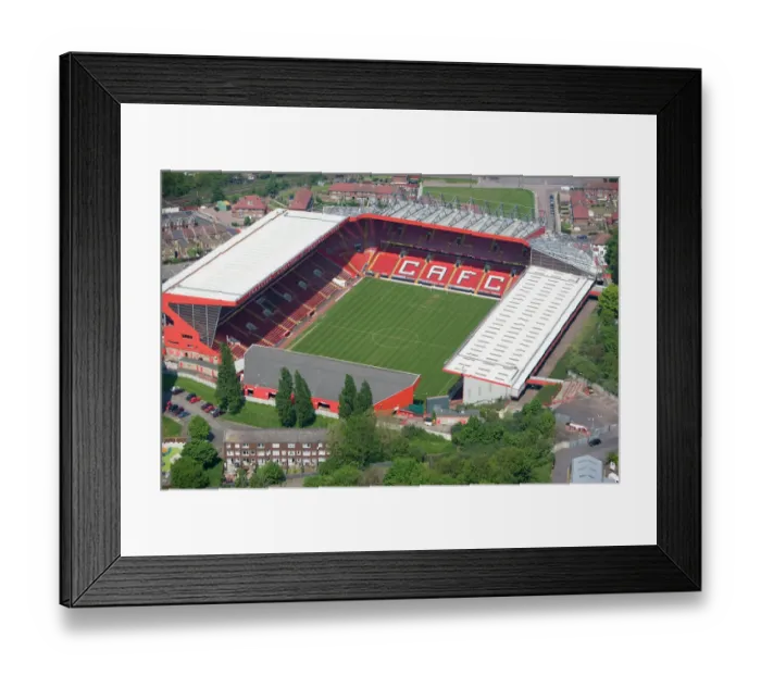 Framed Print : The Valley, Charlton 24994_010