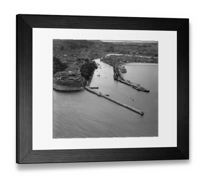 Framed Print : Weymouth Harbour EAW010936 Framed Print : Weymouth Harbour EAW010936