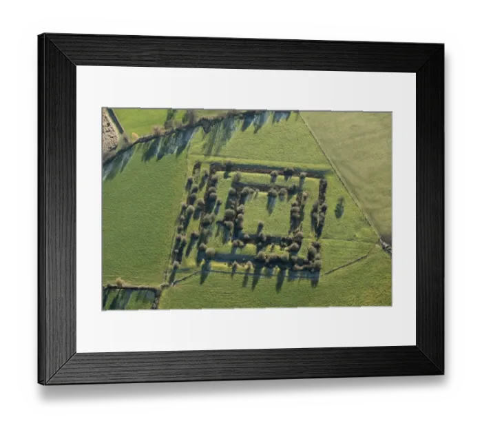 Framed Print : Blithewood Moat 33003_011 Framed Print : Blithewood Moat 33003_011