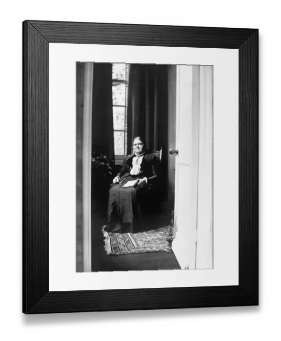 Framed Print : Elizabeth Darwin K970211 Framed Print : Elizabeth Darwin K970211