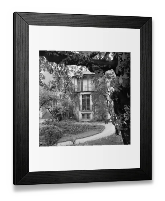 Framed Print : House and garden, Hampstead a071900