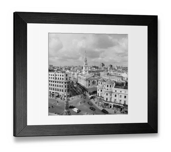 Framed Print : Duncannon Street, Charing Cross, London a062444 Framed Print : Duncannon Street, Charing Cross, London a062444