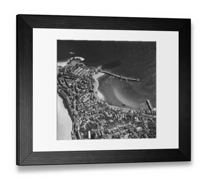 Framed Print : St Ives harbour EAW257342