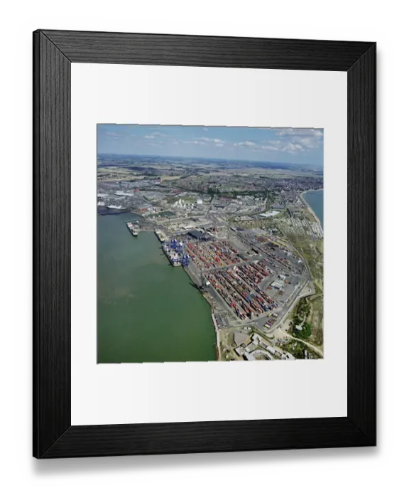 Framed Print : Felixstowe EAW670704
