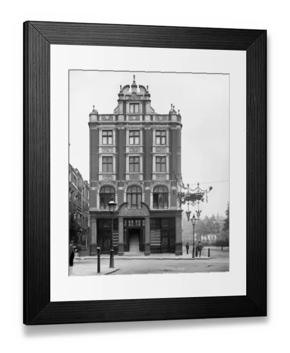 Framed Print : The Leicester Public House BL13150_B