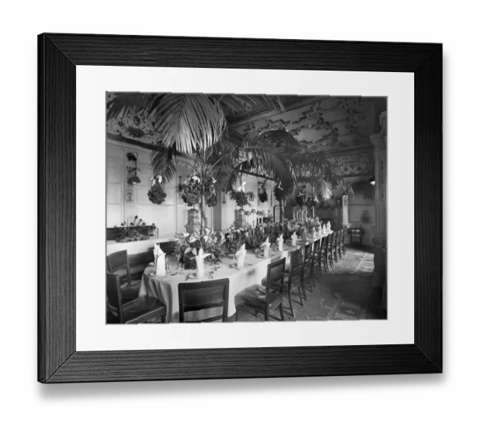 Framed Print : Dining at the Savoy BL13446