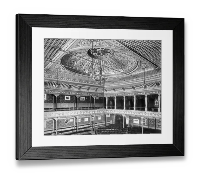 Framed Print : Empire Music Hall BL10924