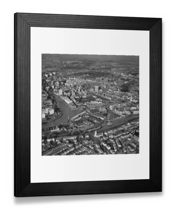 Framed Print : Floating Harbour EAW209373