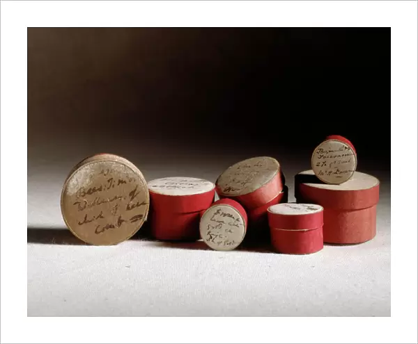 Pill boxes used by Darwin for collecting specimens J970120