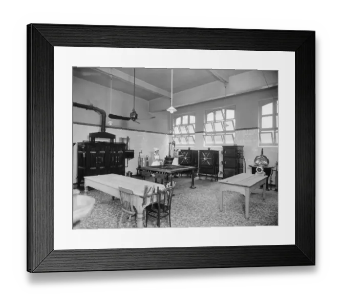 Framed Print : Hospital kitchen, Guys Hospital CC46_00241 Framed Print : Hospital kitchen, Guys Hospital CC46_00241