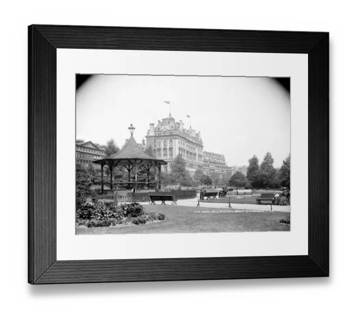 Framed Print : Victoria Embankment Gardens CC97_01640