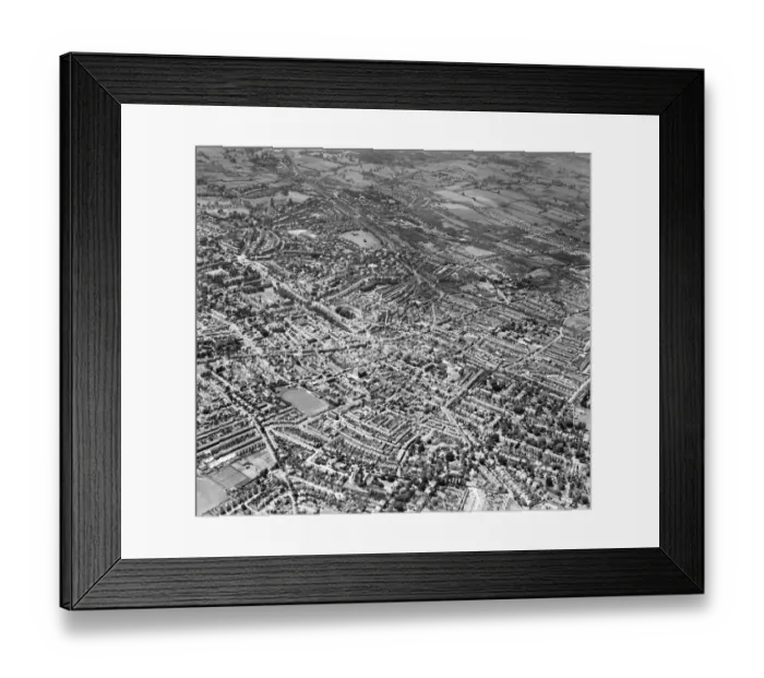 Framed Print : Cheltenham EAW006882