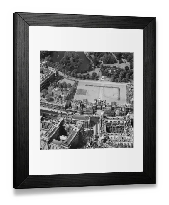 Framed Print : Trooping the Colour EAW030182