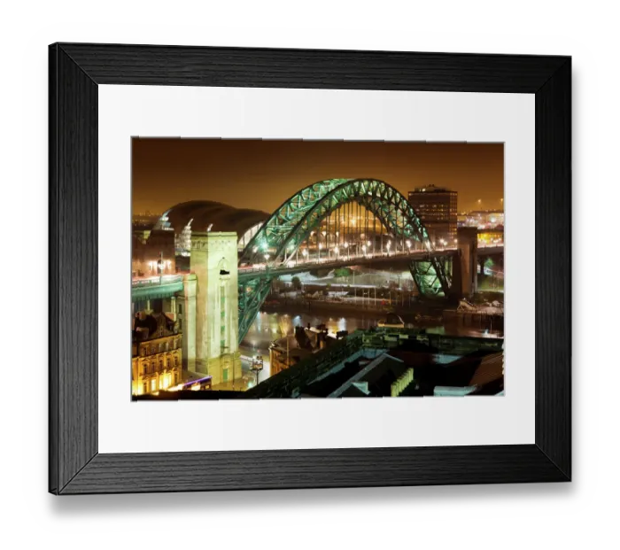 Framed Print : Tyne Bridge at night N080496