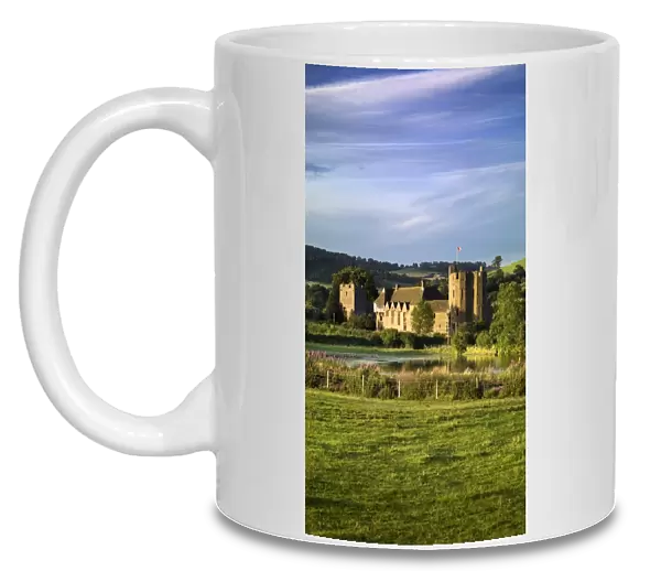 Stokesay Castle N080488