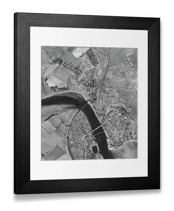 Framed Print : Berwick-upon-Tweed RAF_540_611_RP_3344
