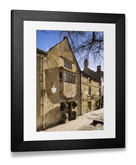 Framed Print : Woolstaplers Hall Chipping Camden DP137286