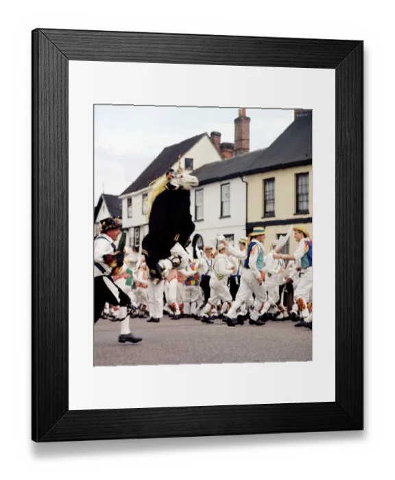 Framed Print : Morris Dancing FF003010