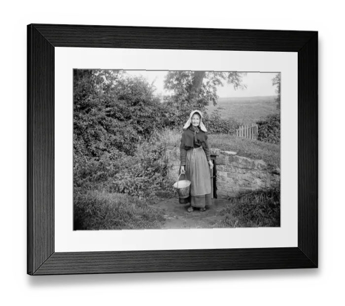 Framed Print : Collecting water, Hellidon, Northamptonshire a97_05936 Framed Print : Collecting water, Hellidon, Northamptonshire a97_05936