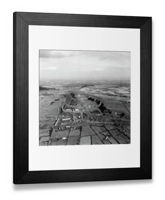 Framed Print : Dhustone EAW020127 Framed Print : Dhustone EAW020127