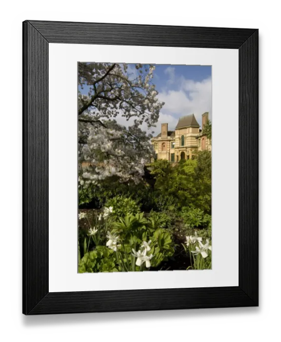 Framed Print : Eltham Palace N050066