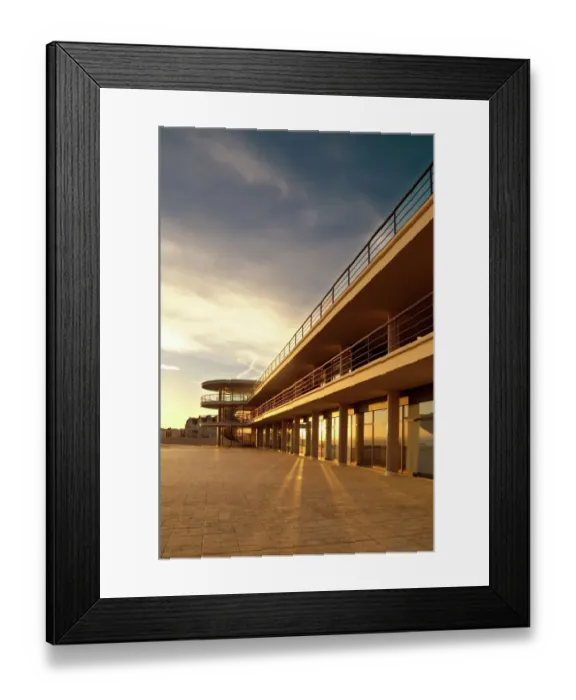 Framed Print : De La Warr Pavilion N061023 Framed Print : De La Warr Pavilion N061023