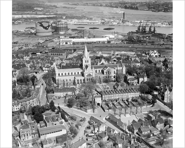 Rochester Cathedral EAW004796