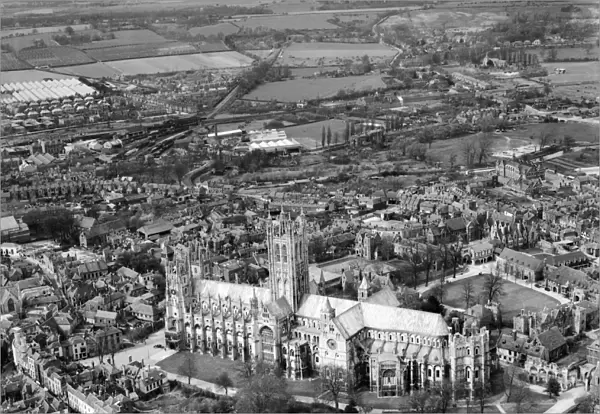 Canterbury Cathedral EAW004809