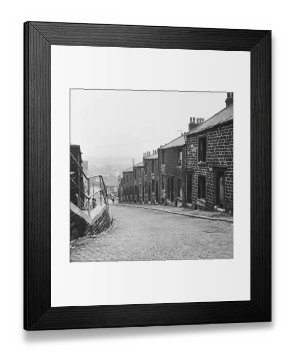 Framed Print : Burnley housing DES01_01_0491