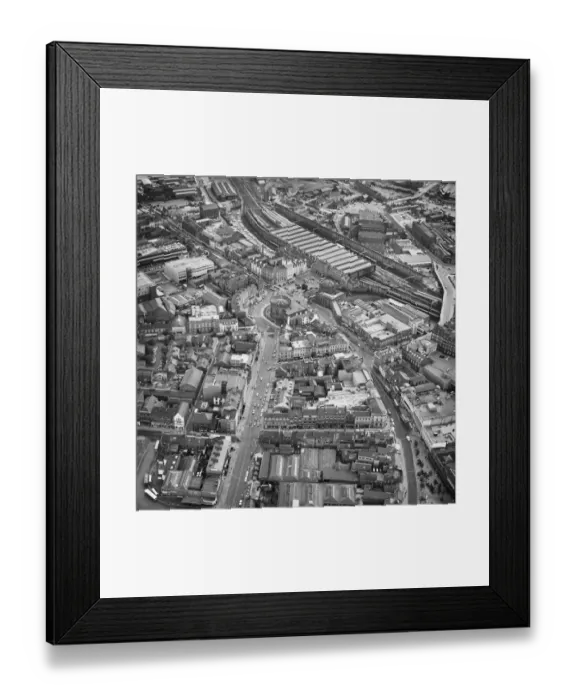 Framed Print : Carlisle Station EAW343755