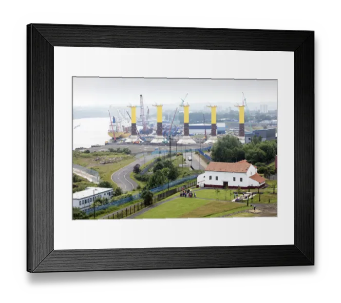 Framed Print : Neptune Energy Park Walker DP174618