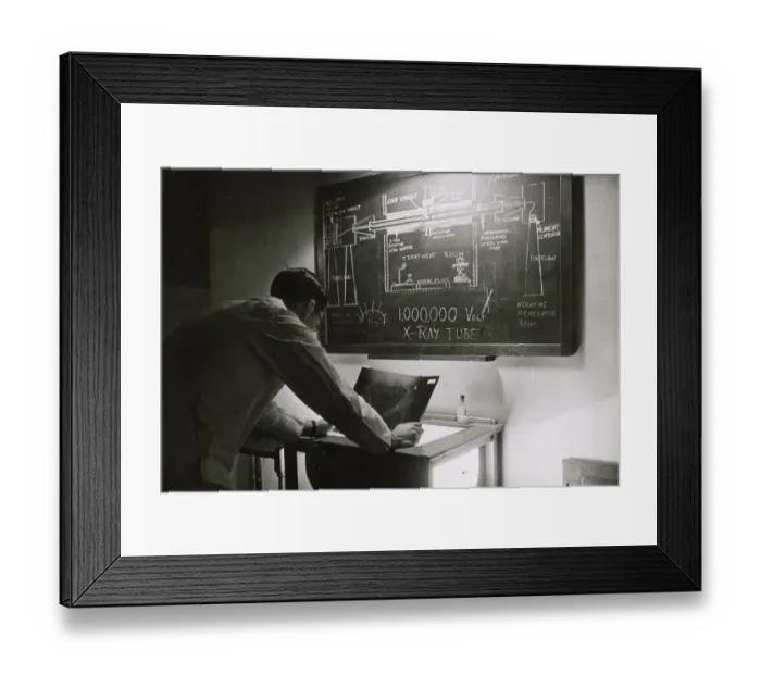 Framed Print : Radiography MED01_01_0123