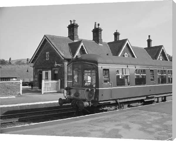 Settle Railway Station MF000290_03