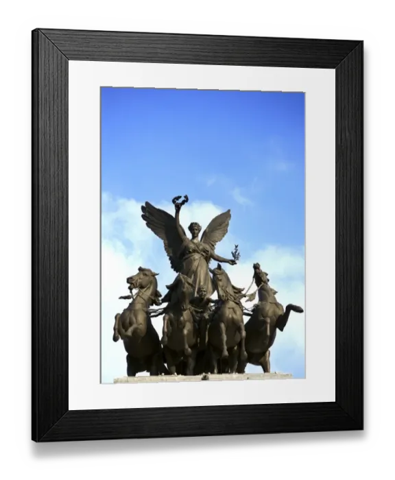 Framed Print : Wellington Arch quadriga N080826 Framed Print : Wellington Arch quadriga N080826