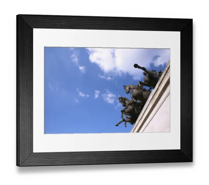 Framed Print : Wellington Arch quadriga N080825 Framed Print : Wellington Arch quadriga N080825