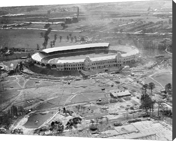 Wembley under construction 1923 EPW008279