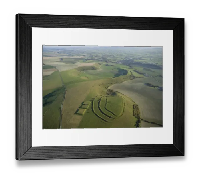 Framed Print : White Sheet Castle 24826_003 Framed Print : White Sheet Castle 24826_003