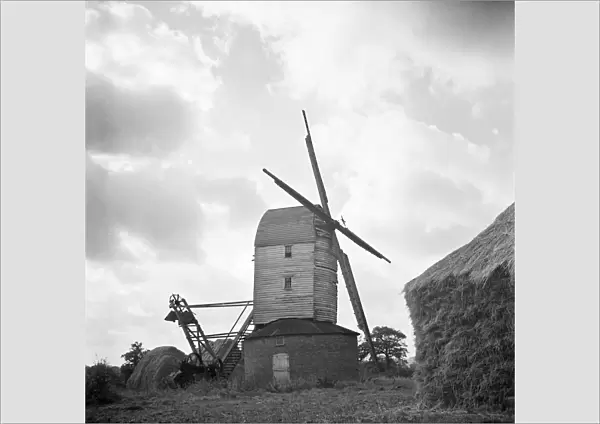 Windmill, Suffolk a98_07336