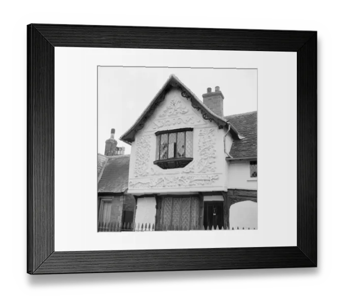 Framed Print : Pargetting, Suffolk a98_12764 Framed Print : Pargetting, Suffolk a98_12764