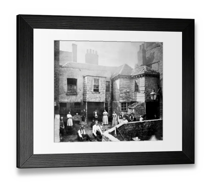 Framed Print : Market Court, Kensington High Street BB77_09230