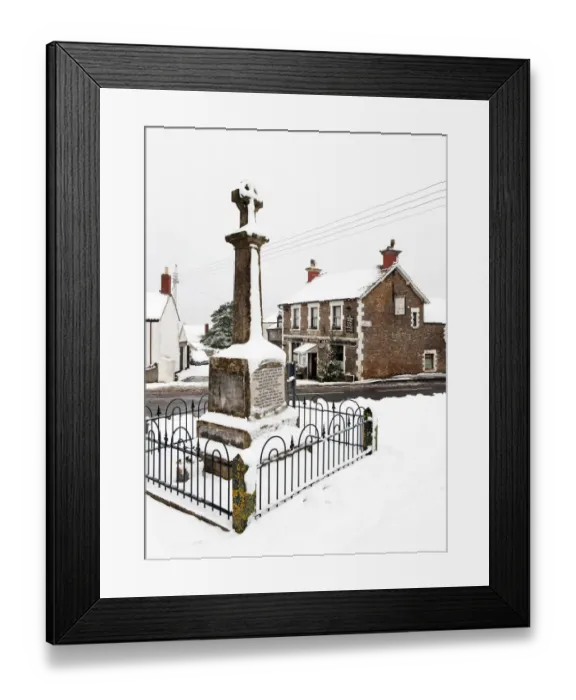 Framed Print : War Memorial DP100275