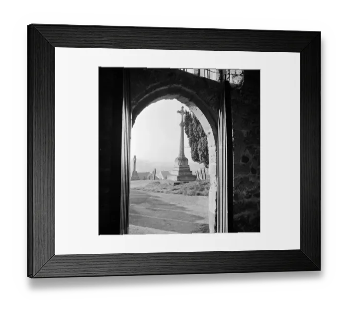 Framed Print : Tealby Memorial a080947