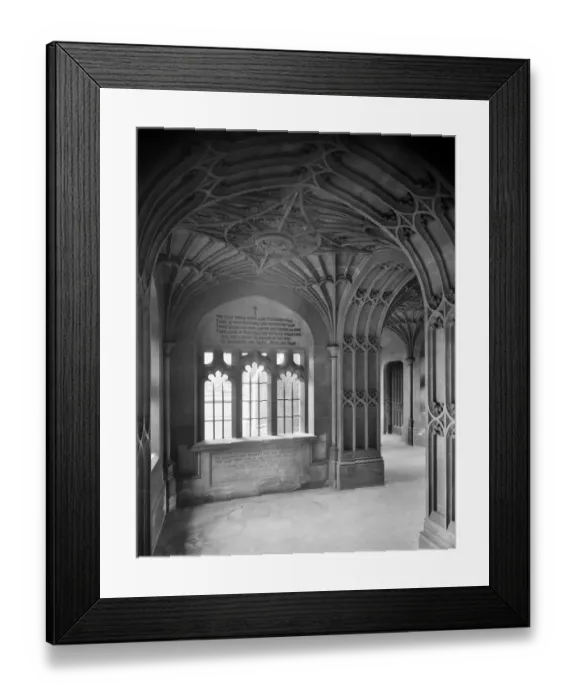 Framed Print : Memorial passage CC46_00322