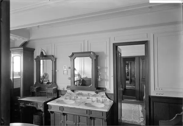 Bedroom suite, RMS Olympic BL24990_029a