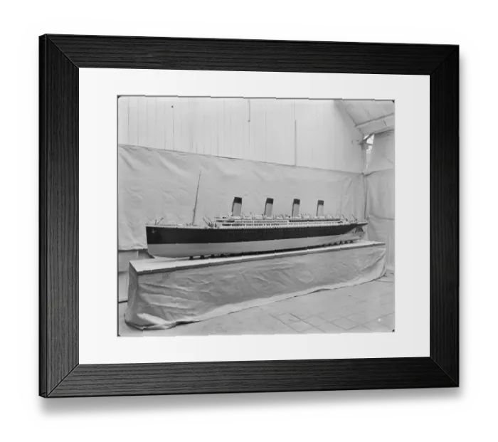 Framed Print : Model of RMS Olympic BL26950_002