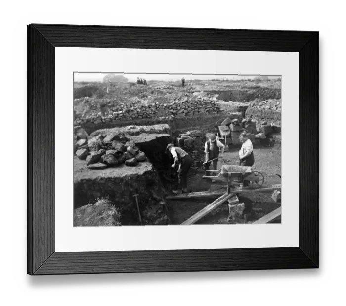 Framed Print : Corbridge Excavations FL00667_02_002