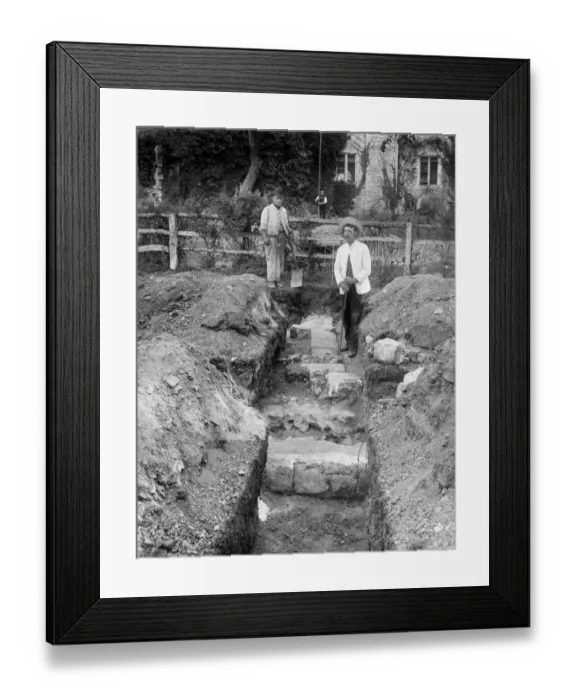 Framed Print : Netley Abbey excavations CC56_00907