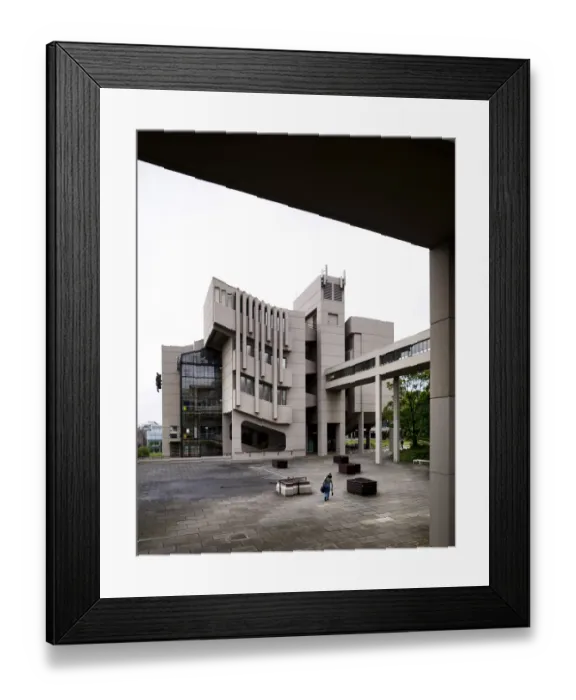 Framed Print : Roger Stevens Building, Leeds University DP136623