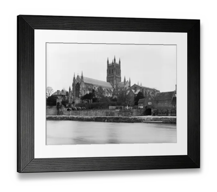 Framed Print : Worcester Cathedral CC76_00085
